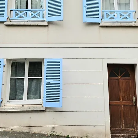 Esprit Loft 2 Pieces Vue Sur Jardins Rueil-Malmaison