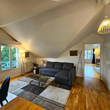 Esprit Loft Centre *